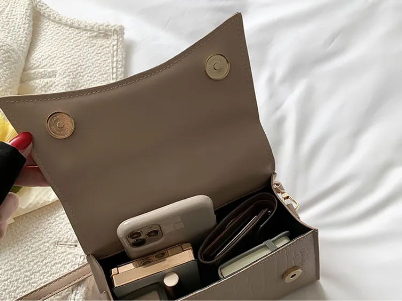 Andrea | Bolso de cuero PU